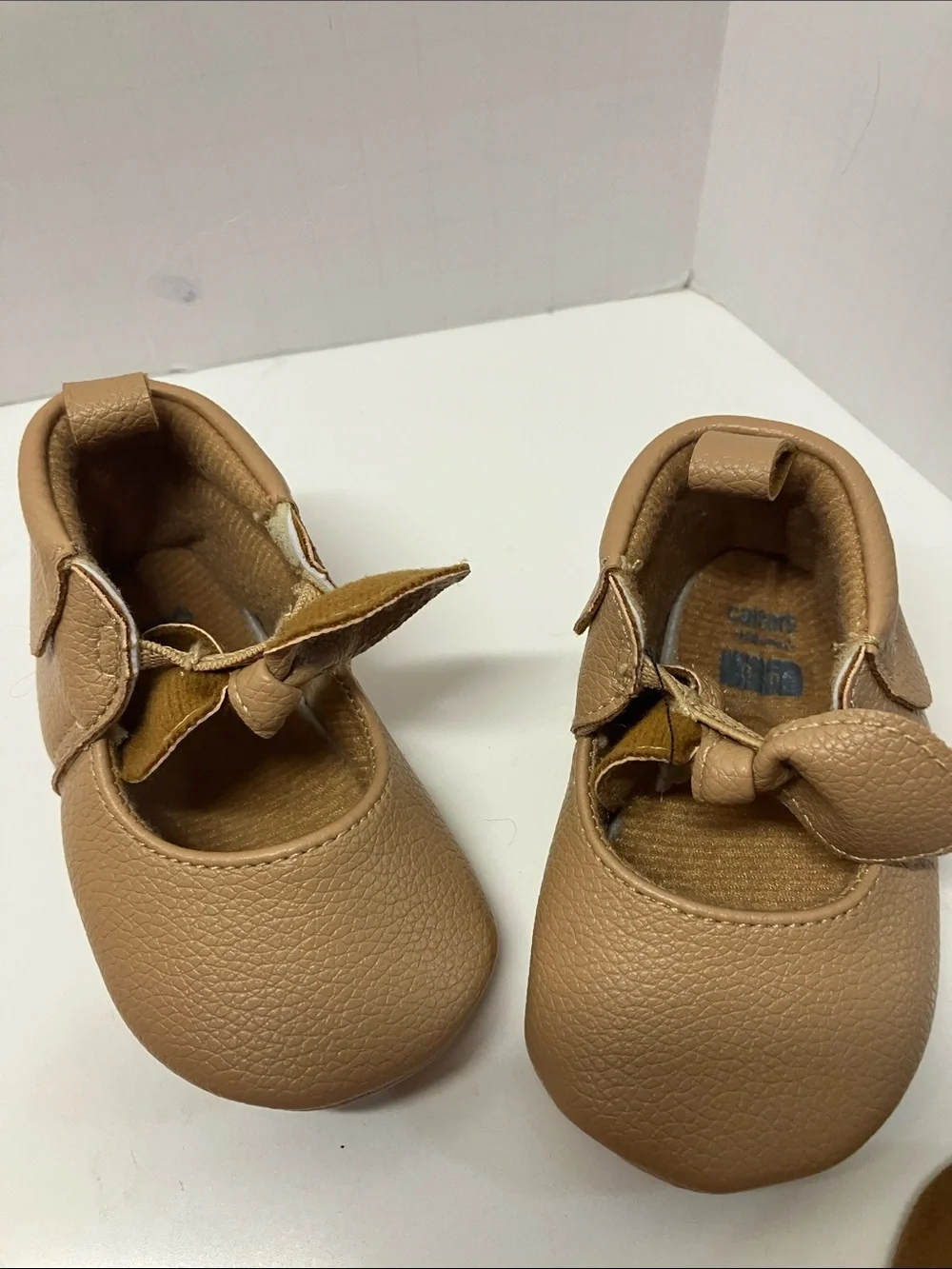 Five pairs Size 1 girls baby shoe lot
